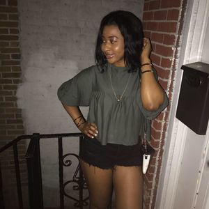 Meet your Posher, Amelia